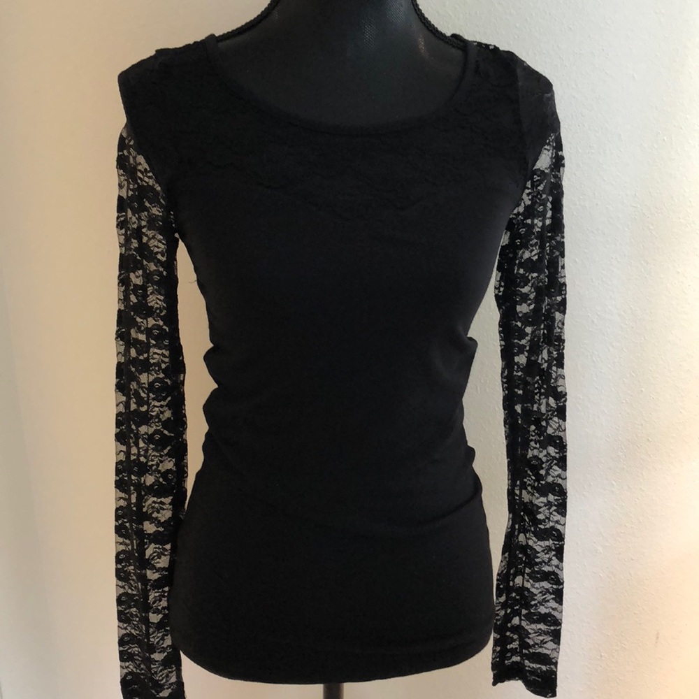 Women’s Long sleeve top